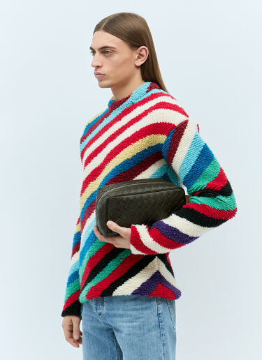 Bottega Veneta イントレチャート トラベルポーチ カーキ bov0157015