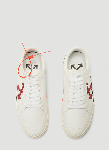 Off-White Low Vulcanised Sneakers White ofw0139043