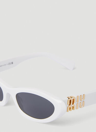 Oval Sunglasses Miu Miu Oval Sunglasses White lmu0253010
