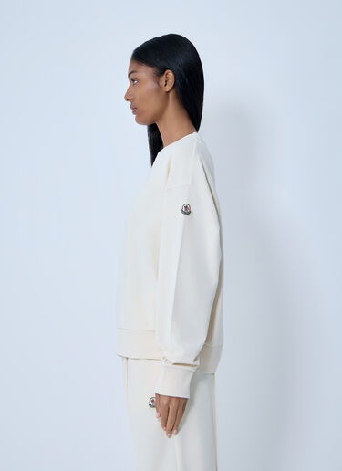 Logo Motif Sweatshirt Moncler Logo Motif Sweatshirt Cream mon0263040