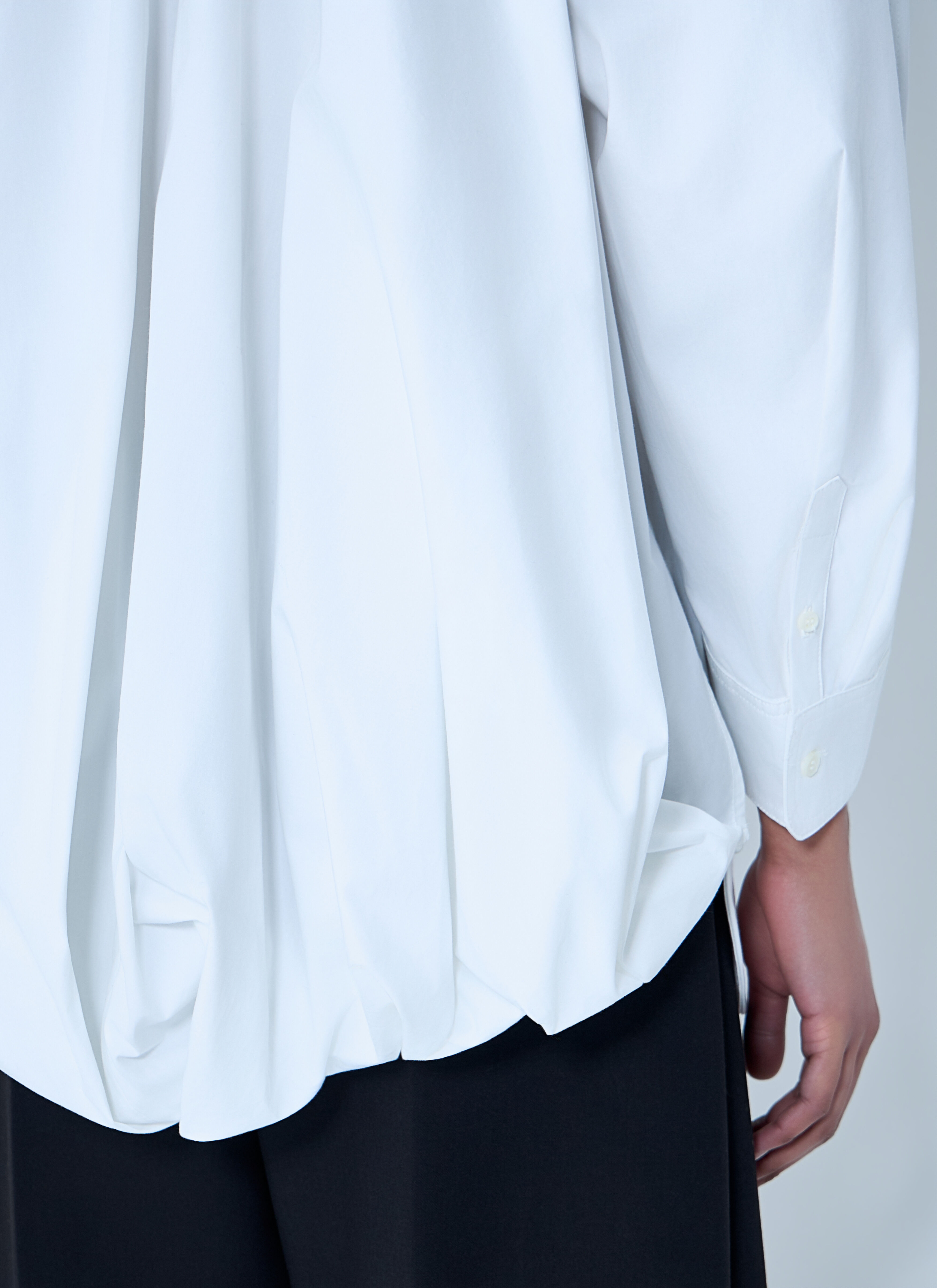 Jacquemus Women's' La Chemise Pittore Shirt in White | LN-CC®