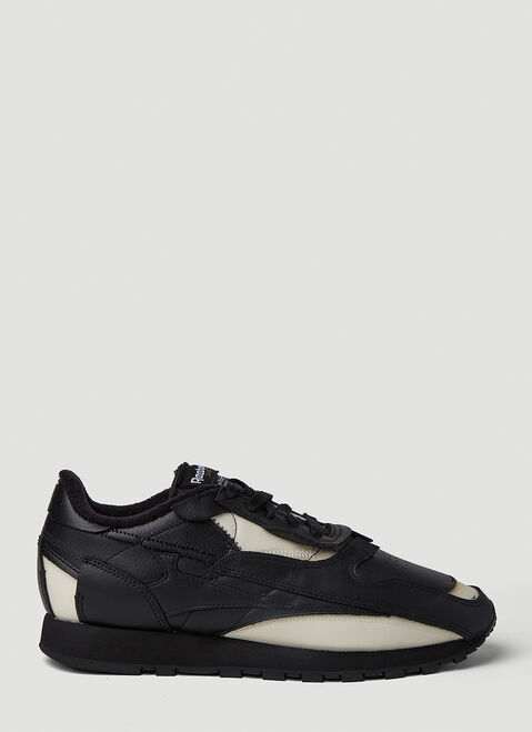 Maison Margiela x Reebok CL Memory of Shoes Sneakers Black rmm0349004