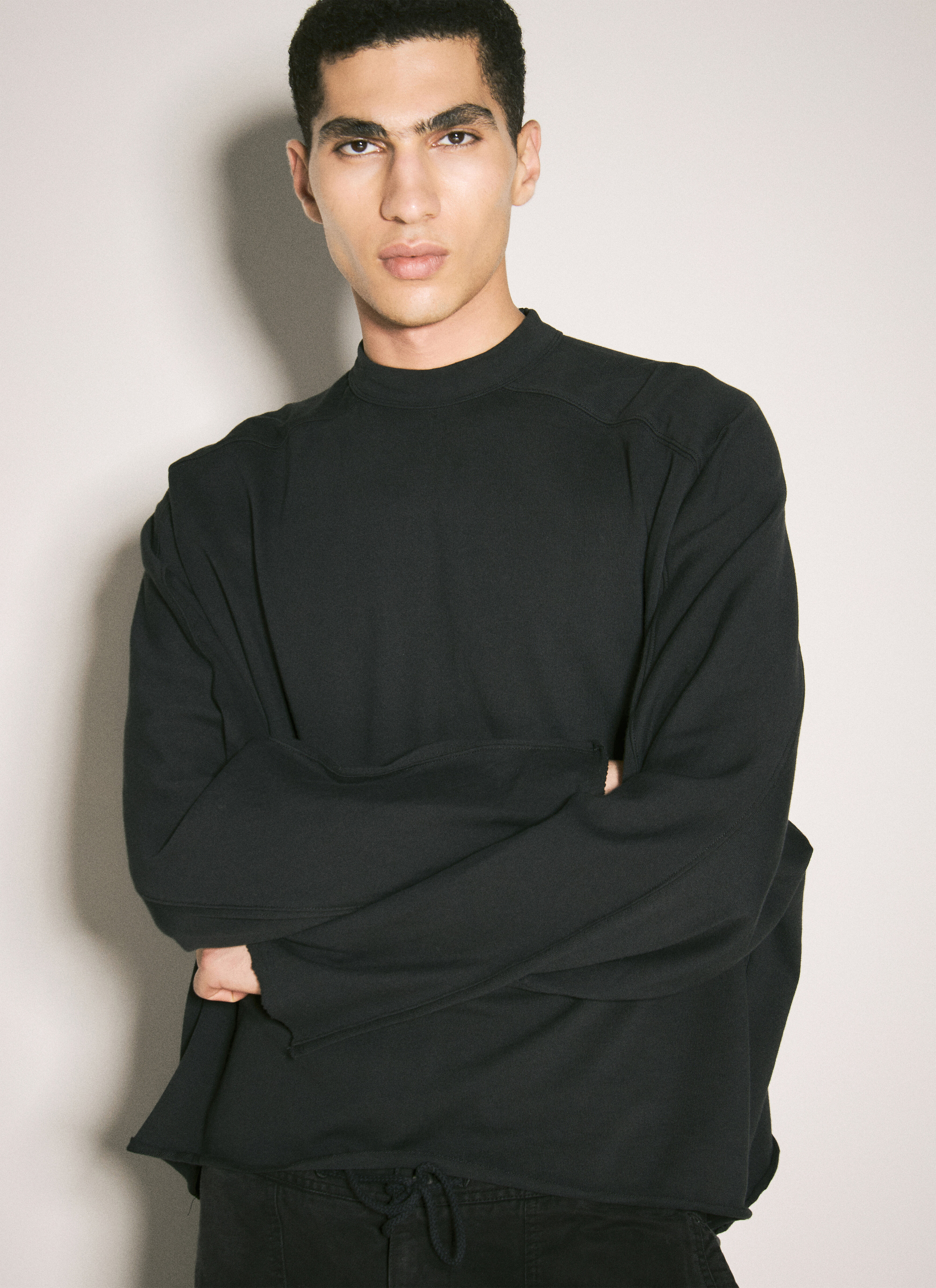 heavy ls tee washed black – entire studios