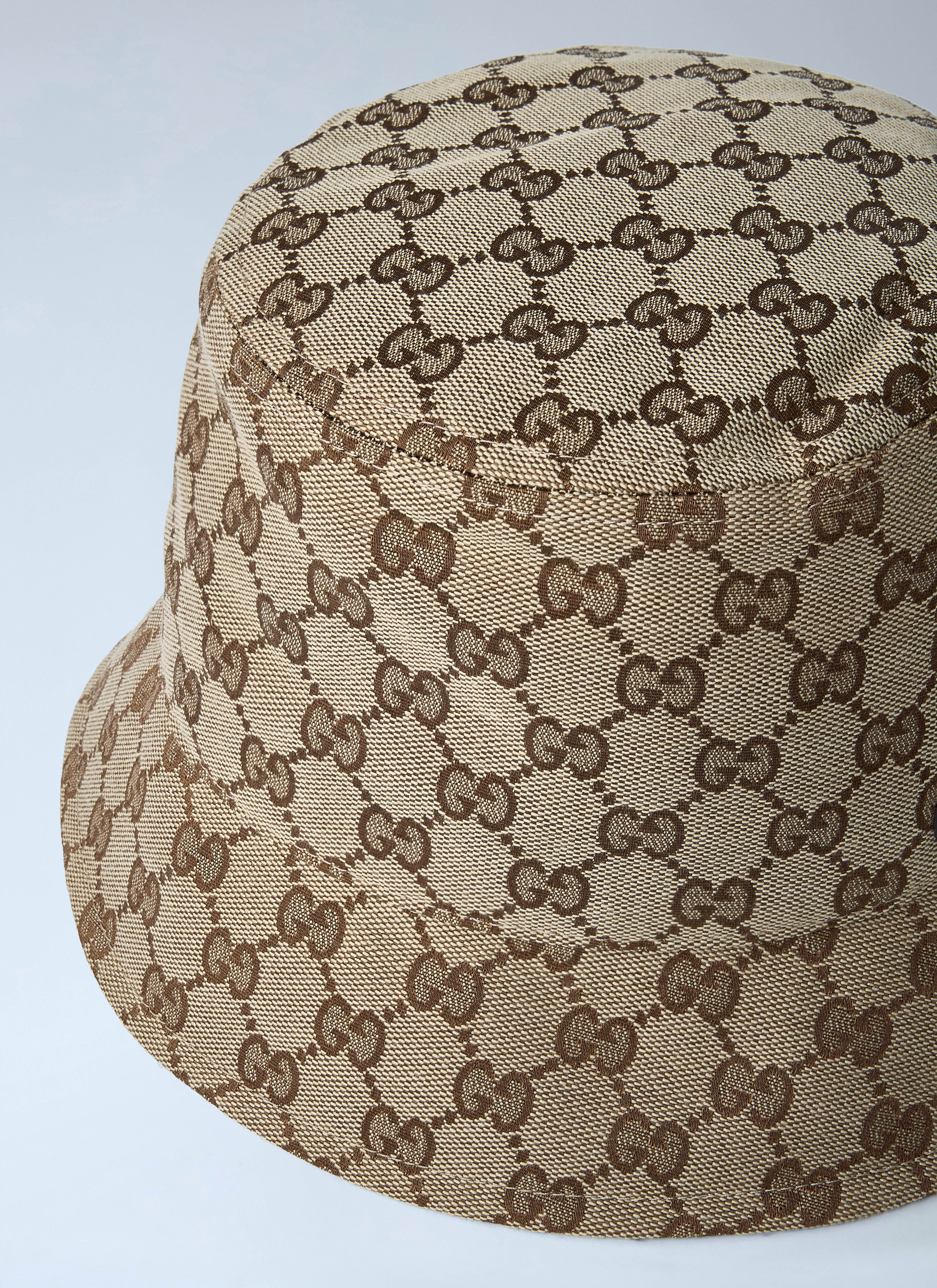 Gucci Men's' Logo Motif Bucket Hat in Beige | LN-CC®