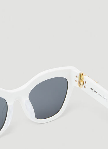 Miu Miu Glimpse Cat Eye Sunglasses White lmu0253013