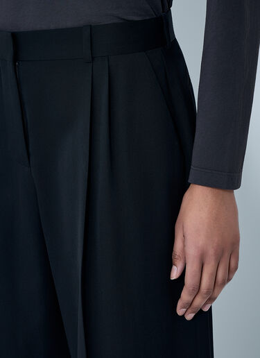 Lior Cropped Pants The Row Lior Cropped Pants Black row0264059