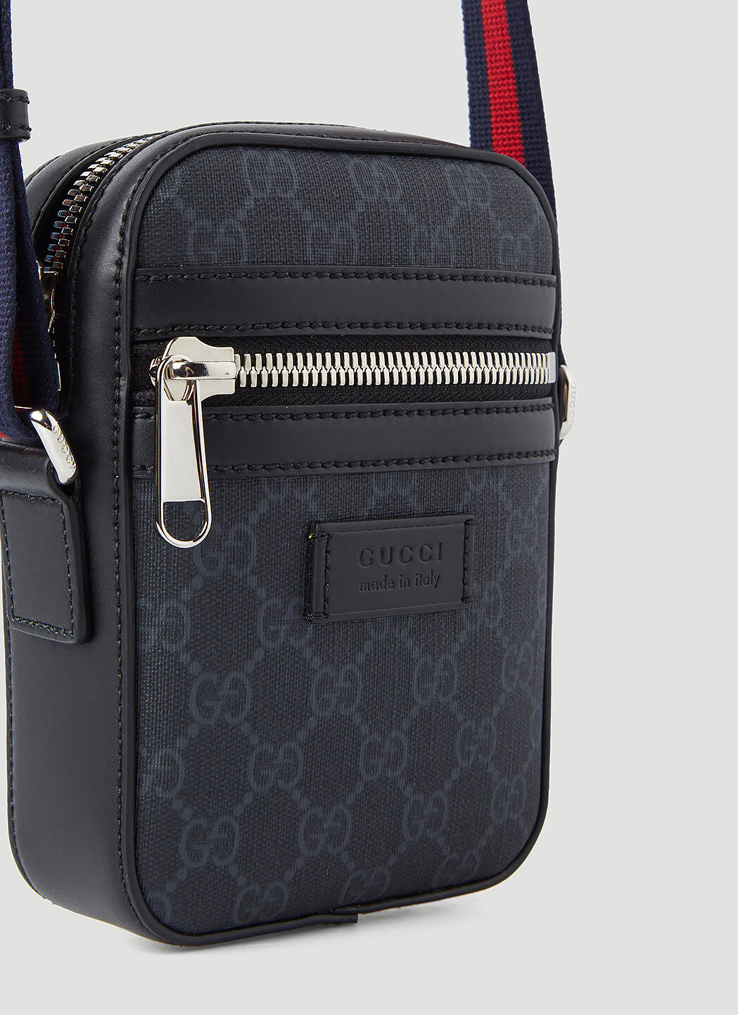 Gucci GG Supreme Crossbody Bag en Black LN CC