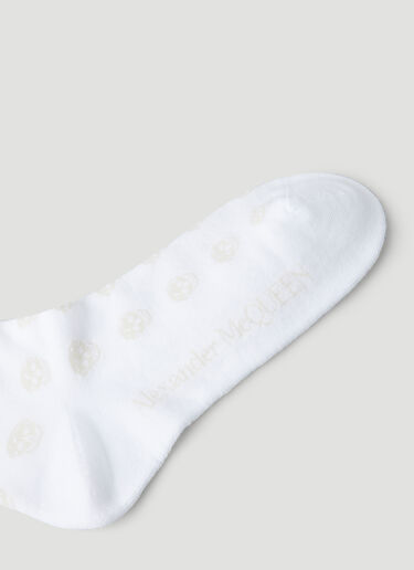 Alexander McQueen 스컬 모티프 양말 화이트 amq0148033