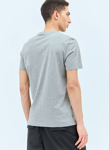 Moncler Logo Patch T-Shirt Grey mon0157032