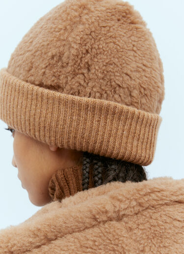 Max Mara Teddy Beanie Hat Beige max0254097