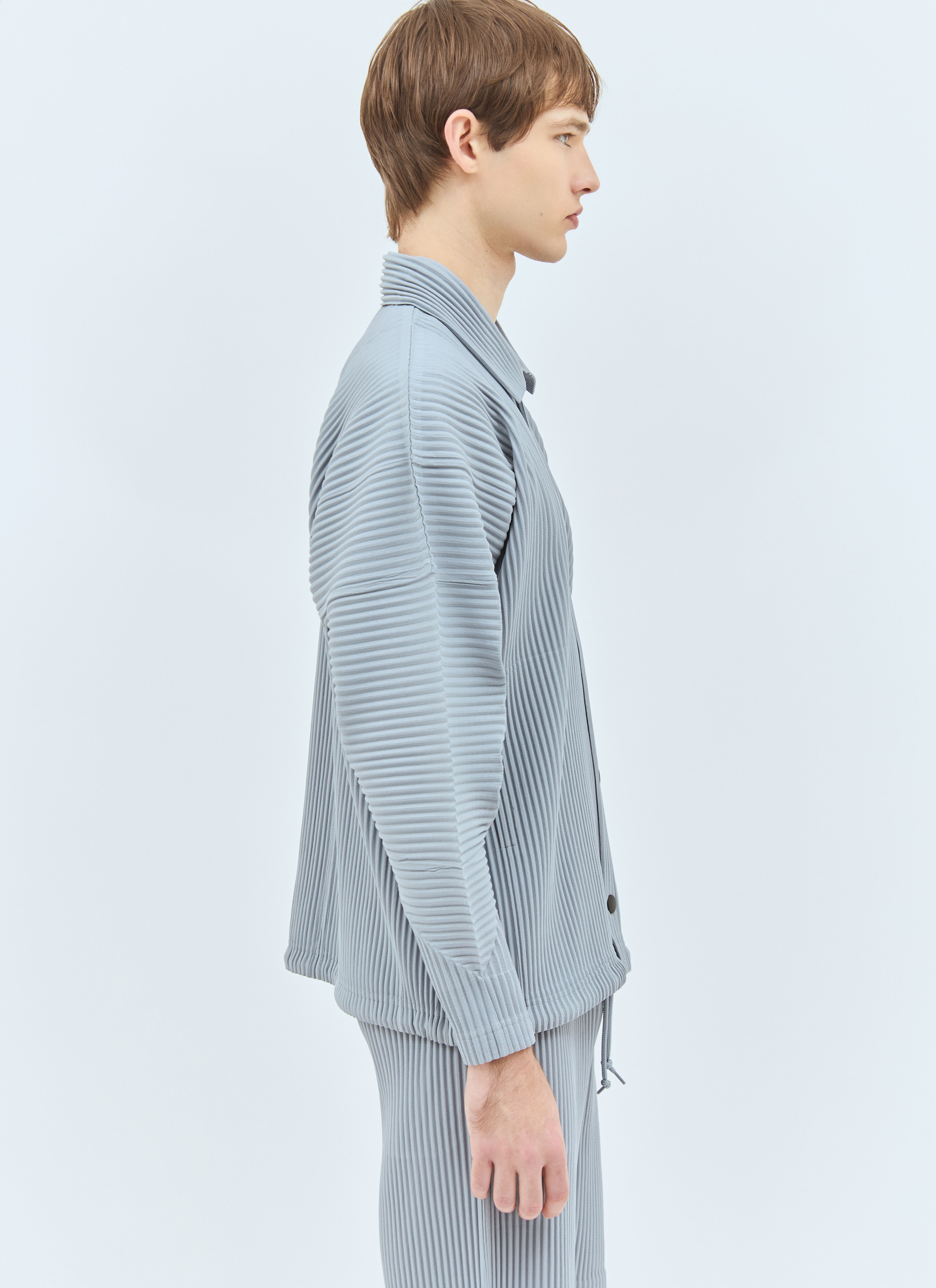 【専用】協様HOMME PLISSÉ ISSEY MIYAKE グレー長袖 Homme Plissé Issey Miyake Men's' Pleated Jacket in Grey | LN-CC®