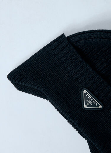Prada Logo Plaque Wool Beanie Hat Black pra0159041