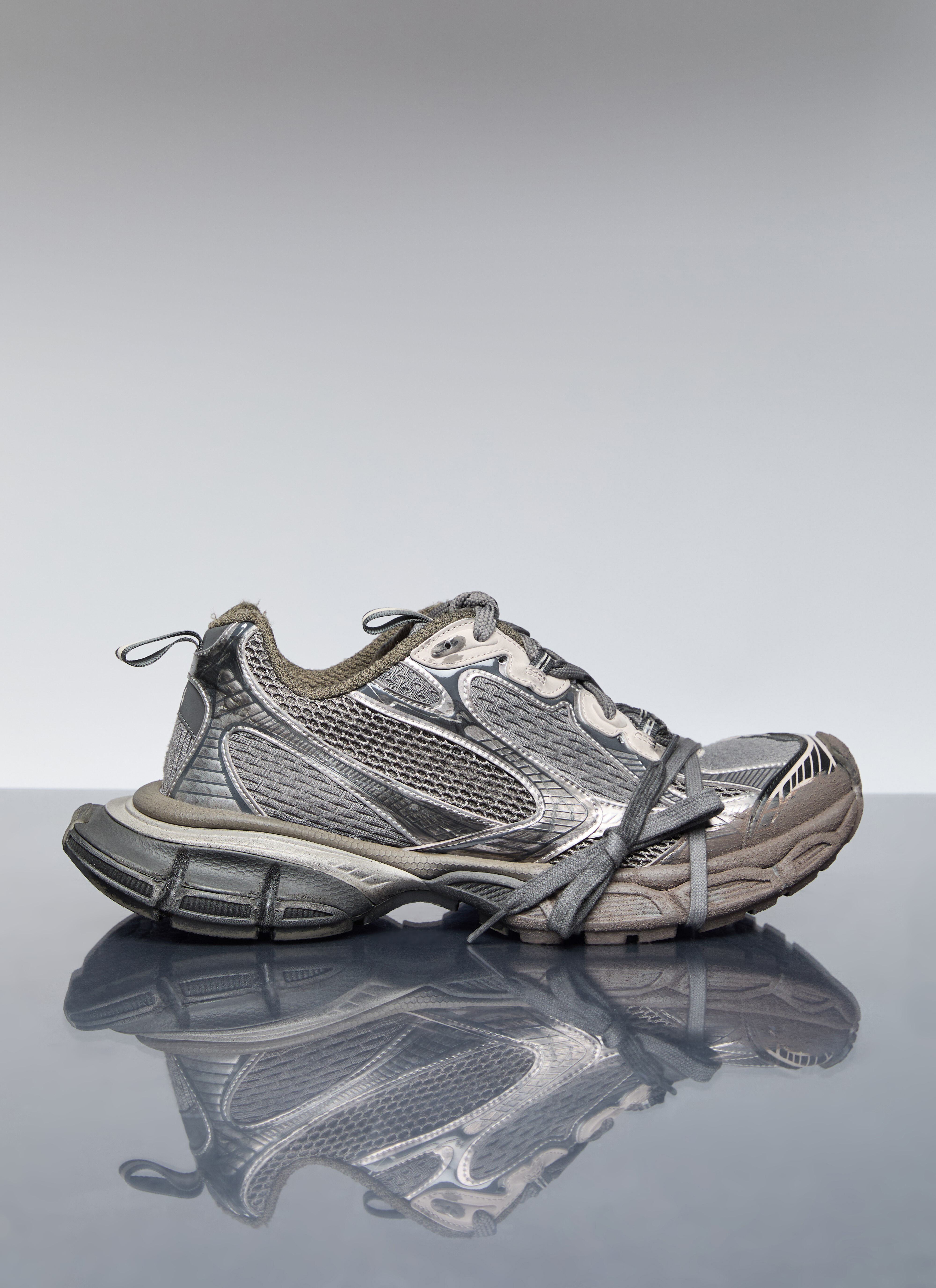 Balenciaga arena argent 2025