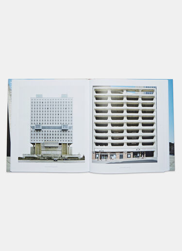 Books Modern Forms: A Subjective Atlas of 20th Century Architecture Black dbn0505089