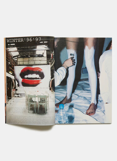 Books Street Special 1 + 2 - Maison Martin Margiela Black dbr0590015