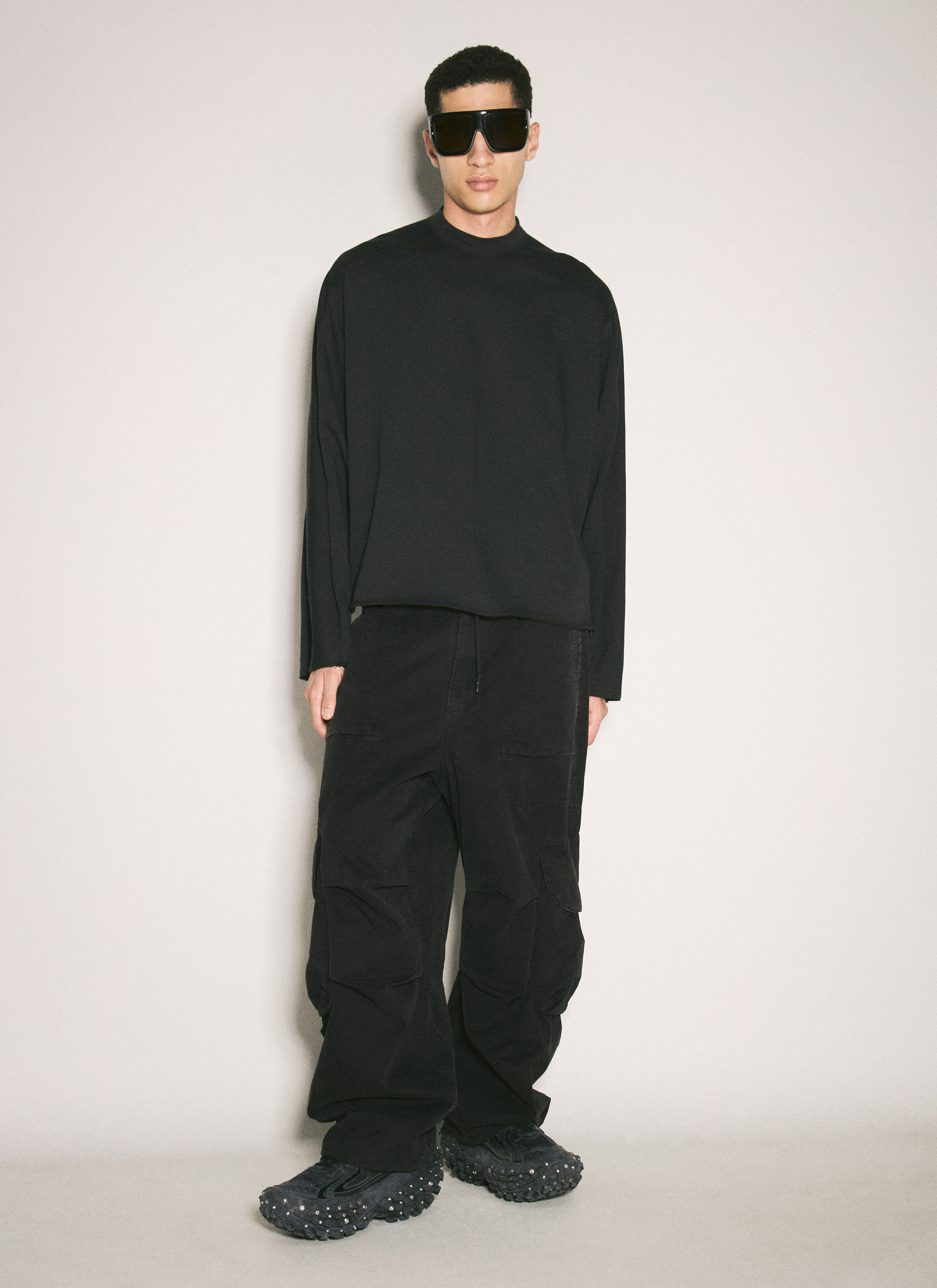 heavy ls tee washed black – entire studios