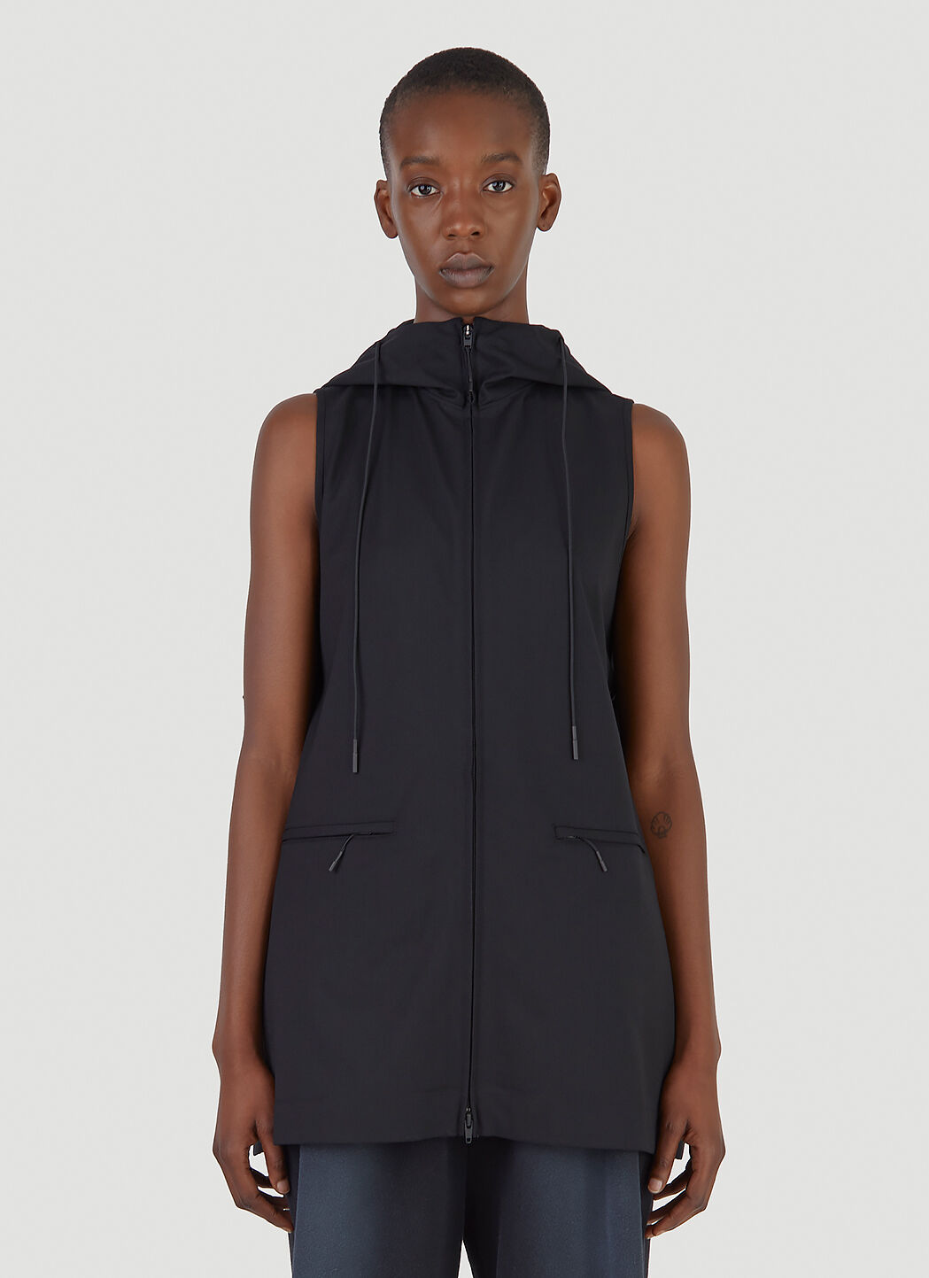Sleeveless hooded jacket discount women's