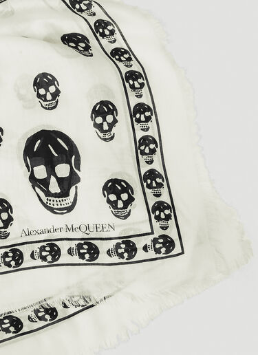 Alexander McQueen Skull Scarf White amq0142036
