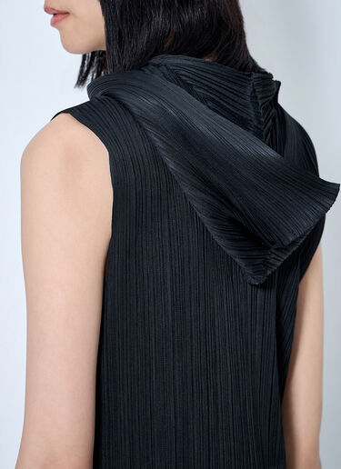 LN-CC® - Pleats Please Issey Miyake: Pleated Zip-Front Sleeveless Tio - Black Pleats Please Issey Miyake Pleated Zip-Front Sleeveless Tio Black plp0265002