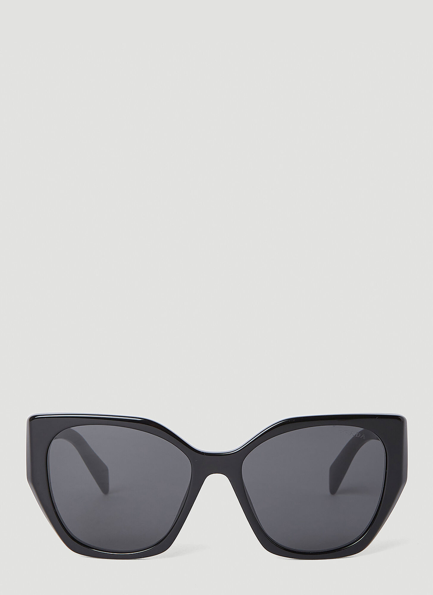 Prada Logo Plaque Sunglasses In Black