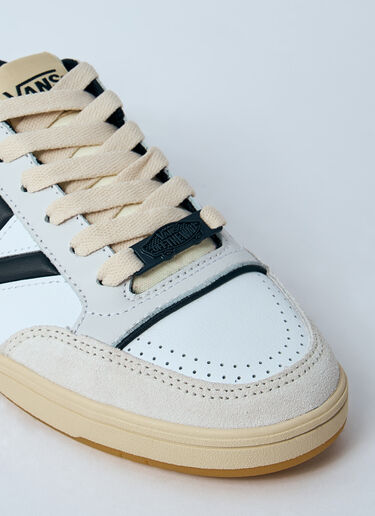 Lowland Mid ComfyCrush JMP Sneakers Vans Lowland Mid ComfyCrush JMP Sneakers Beige van0155001
