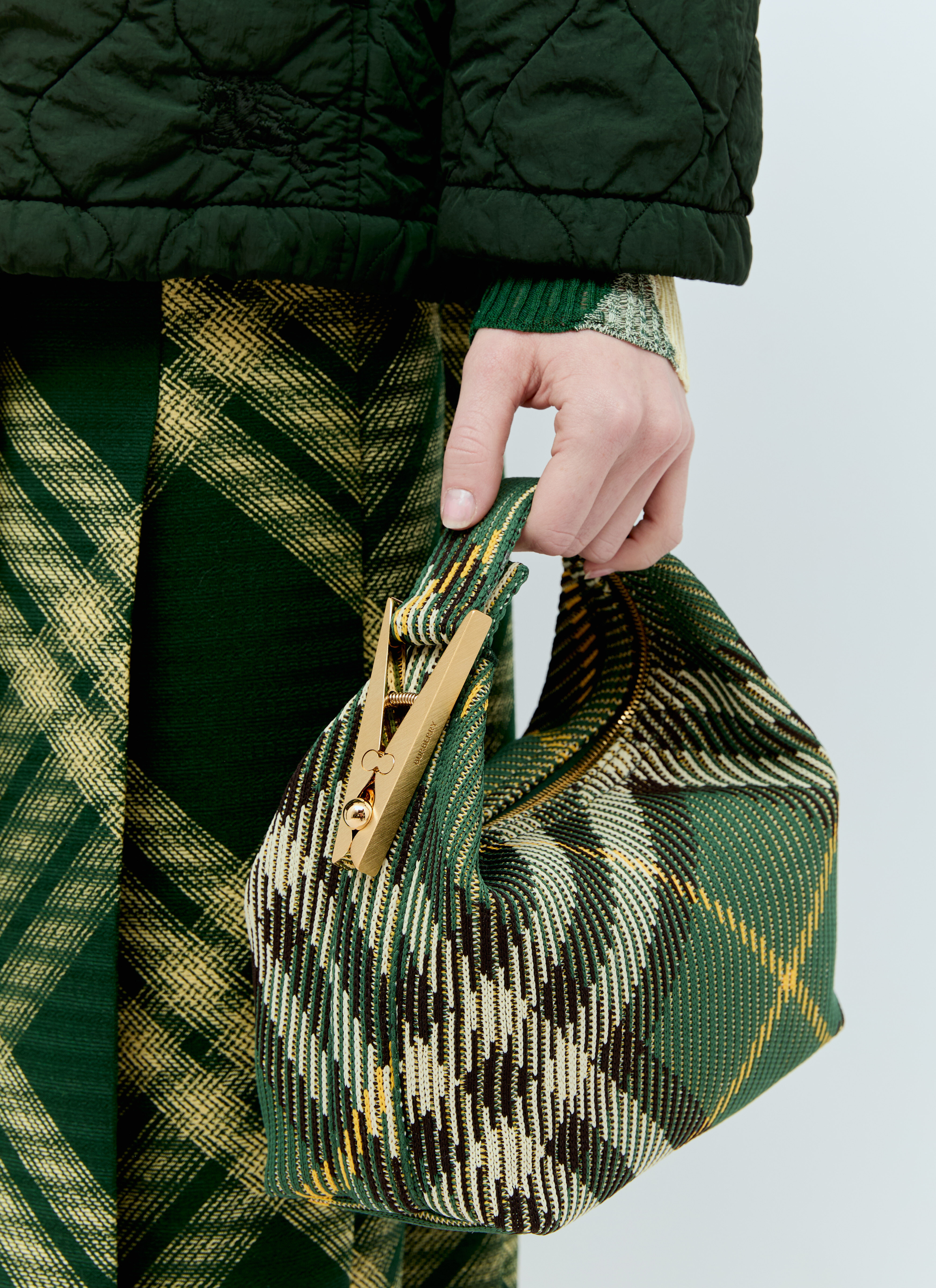 Duffle bag burberry hot sale