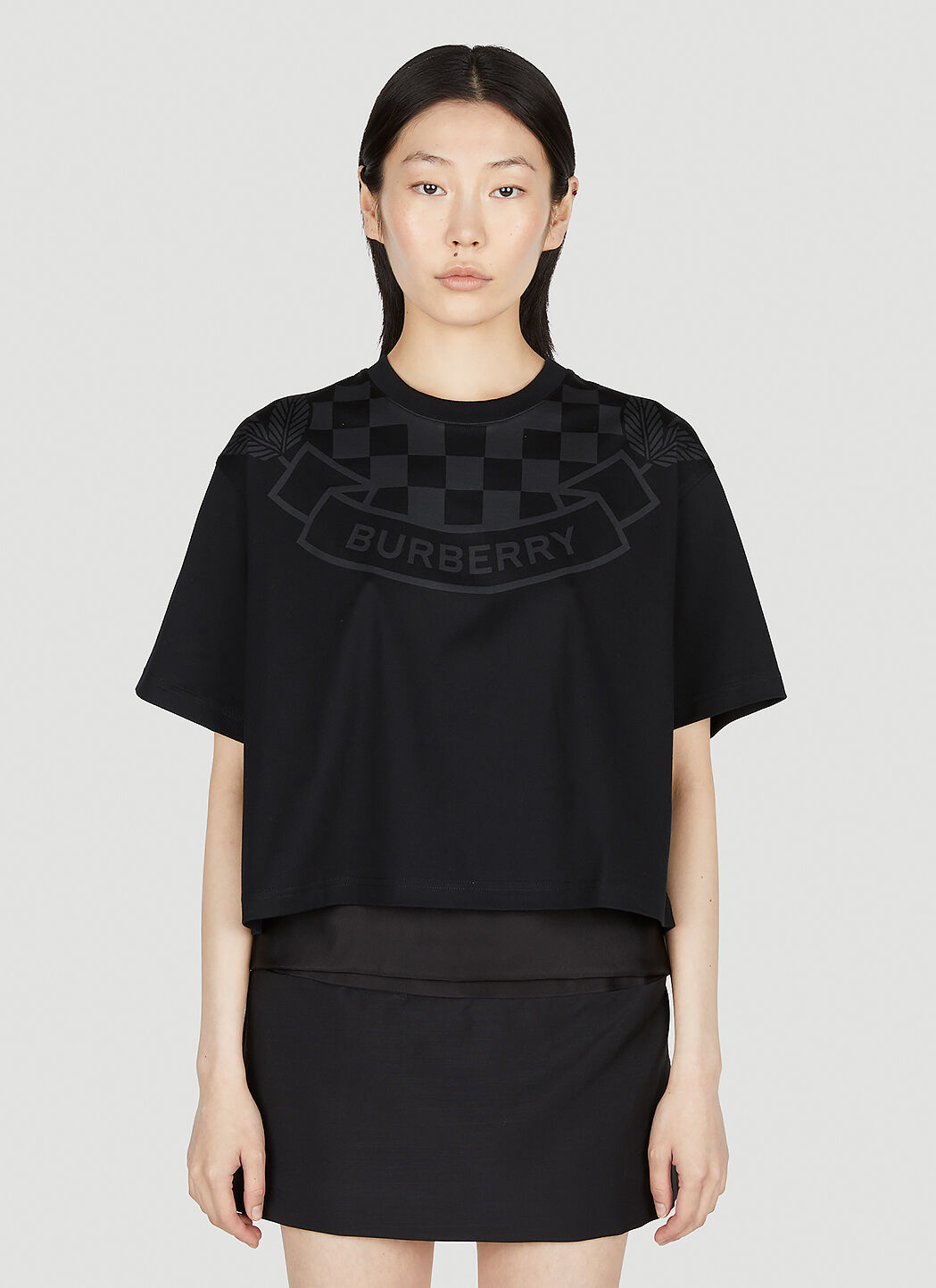 Burberry t shirt womens black hotsell
