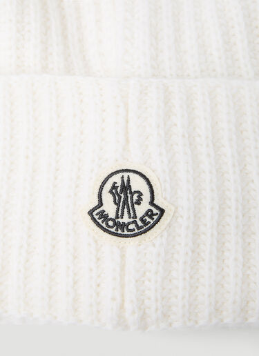 7 Moncler Fragment Logo Patch Beanie Hat White mfr0154005