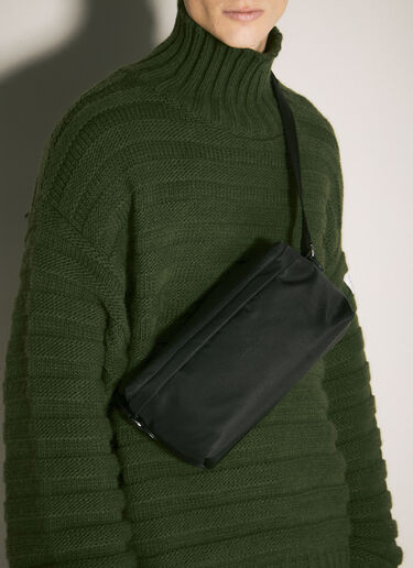 MM6 Maison Margiela 数字尼龙斜挎包 黑色 mmm0157014