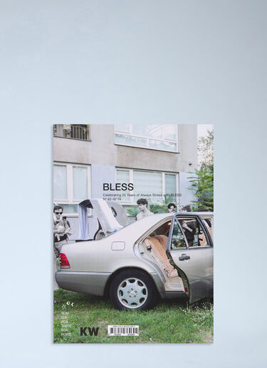 Antenne Books Celebrating 25 Years Of Always Stress With BLESS N°42–N°74 Magazine Green ane0558009