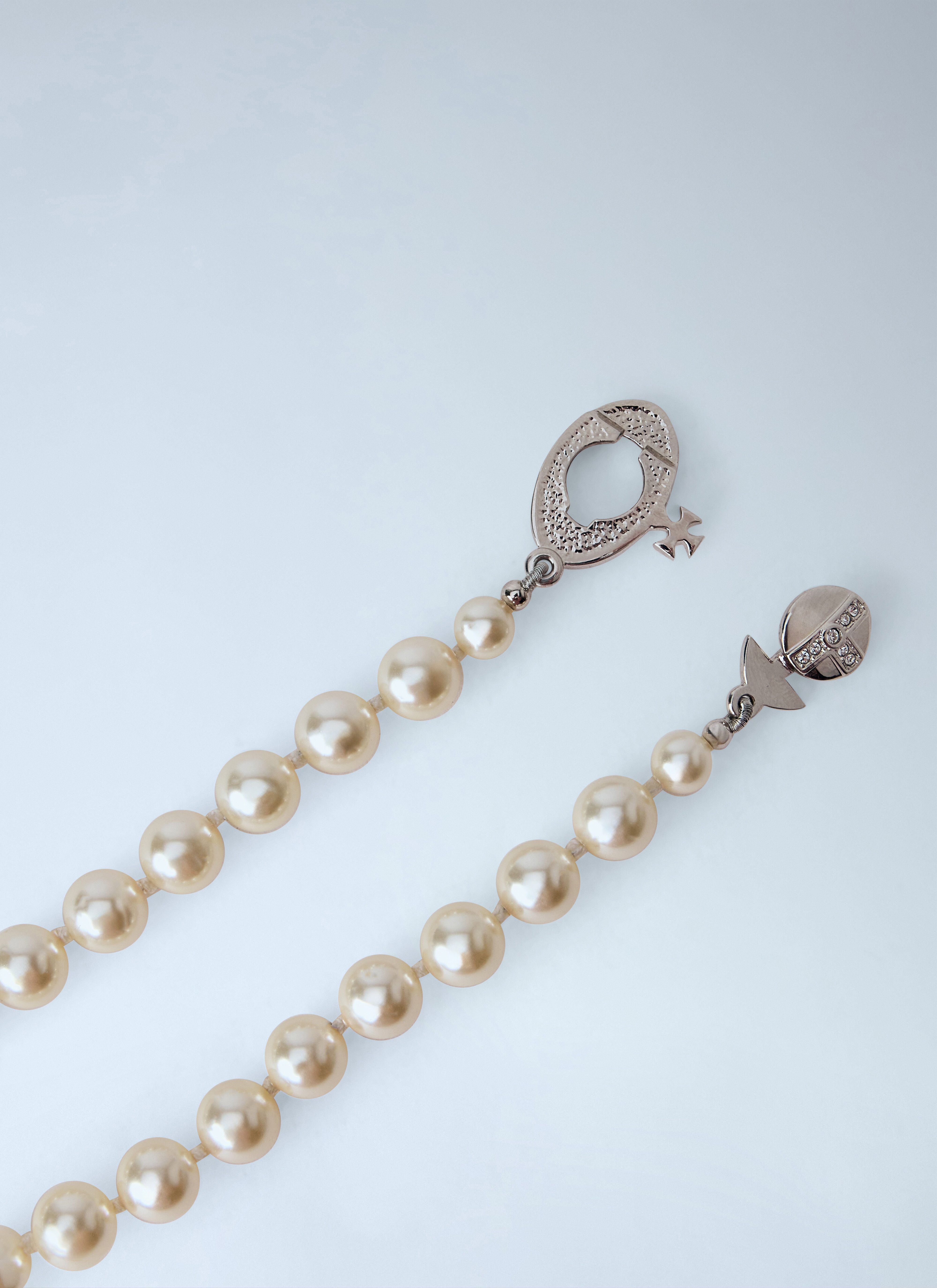 Vivienne Westwood Women's' One Row Pearl Drop Choker in Silver