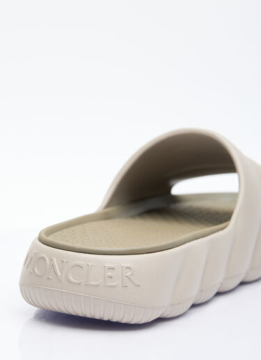 Moncler Lilo Logo Patch Slides Beige mon0156032