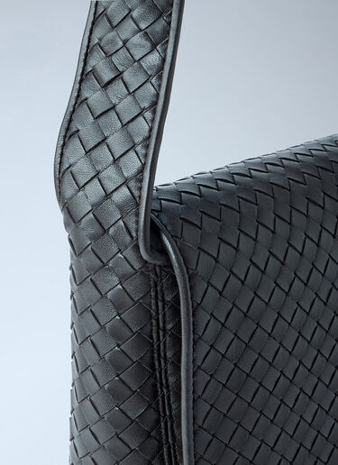 LN-CC® - Bottega Veneta: Veneto Large Messenger Bag - Dark Brown Bottega Veneta Veneto Large Messenger Bag Dark Brown bov0165002