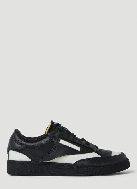 Maison Margiela x Reebok Club C Memory of Shoes Sneakers Black rmm0348008