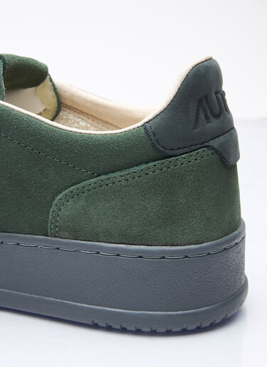 Autry Medalist Low Sneakers Green aut0158002