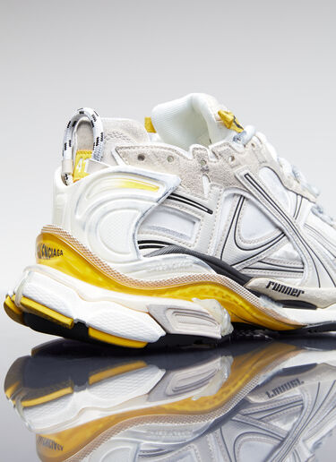 Balenciaga Runner Sneakers Grey bal0254035