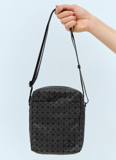 Bao Bao Issey Miyake Voyager ワントーン ショルダーバッグ ブラック bao0158002