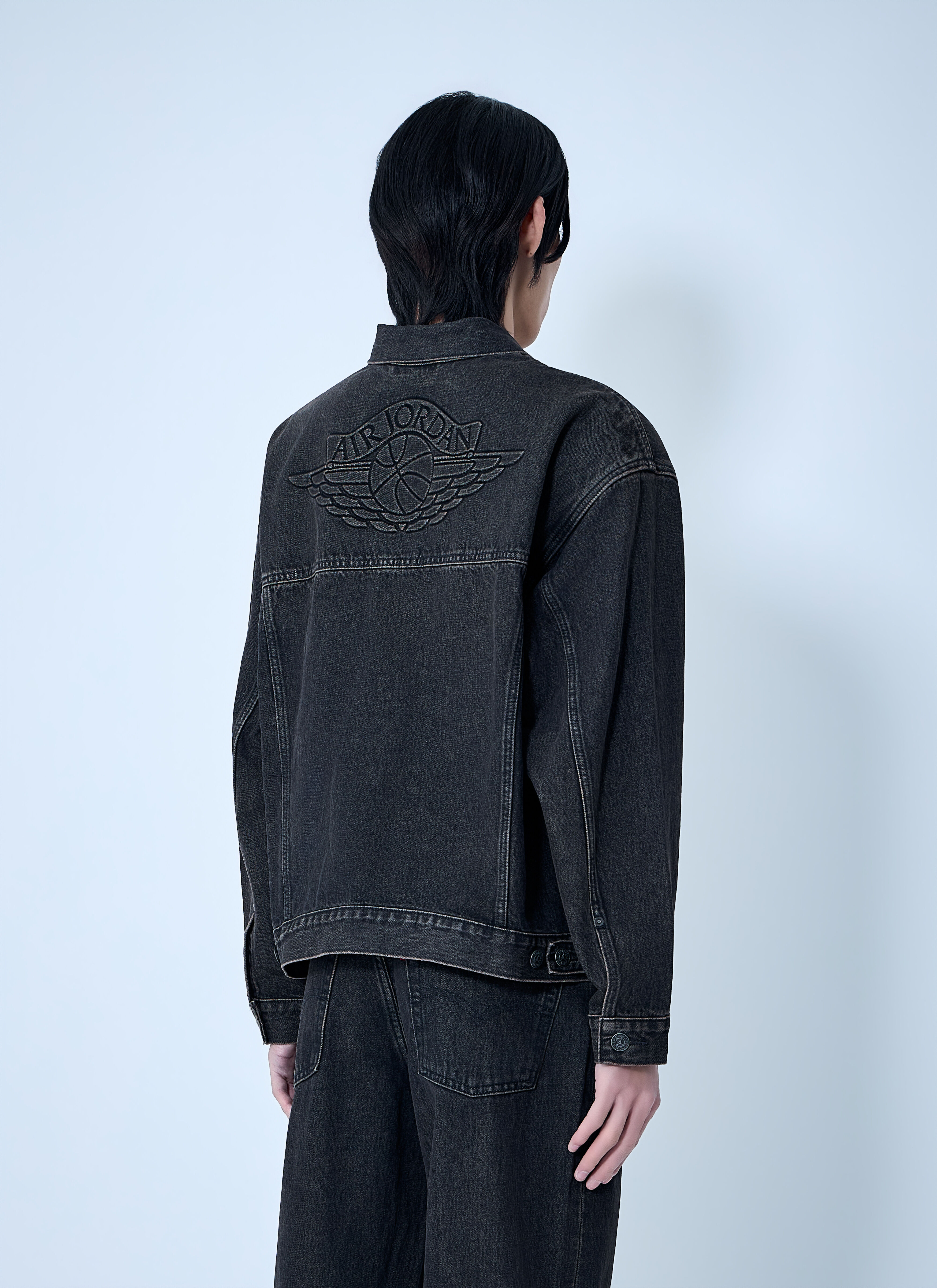 Levi's x Jordan Men's' Type III Trucker Jacket in Black | LN-CC®