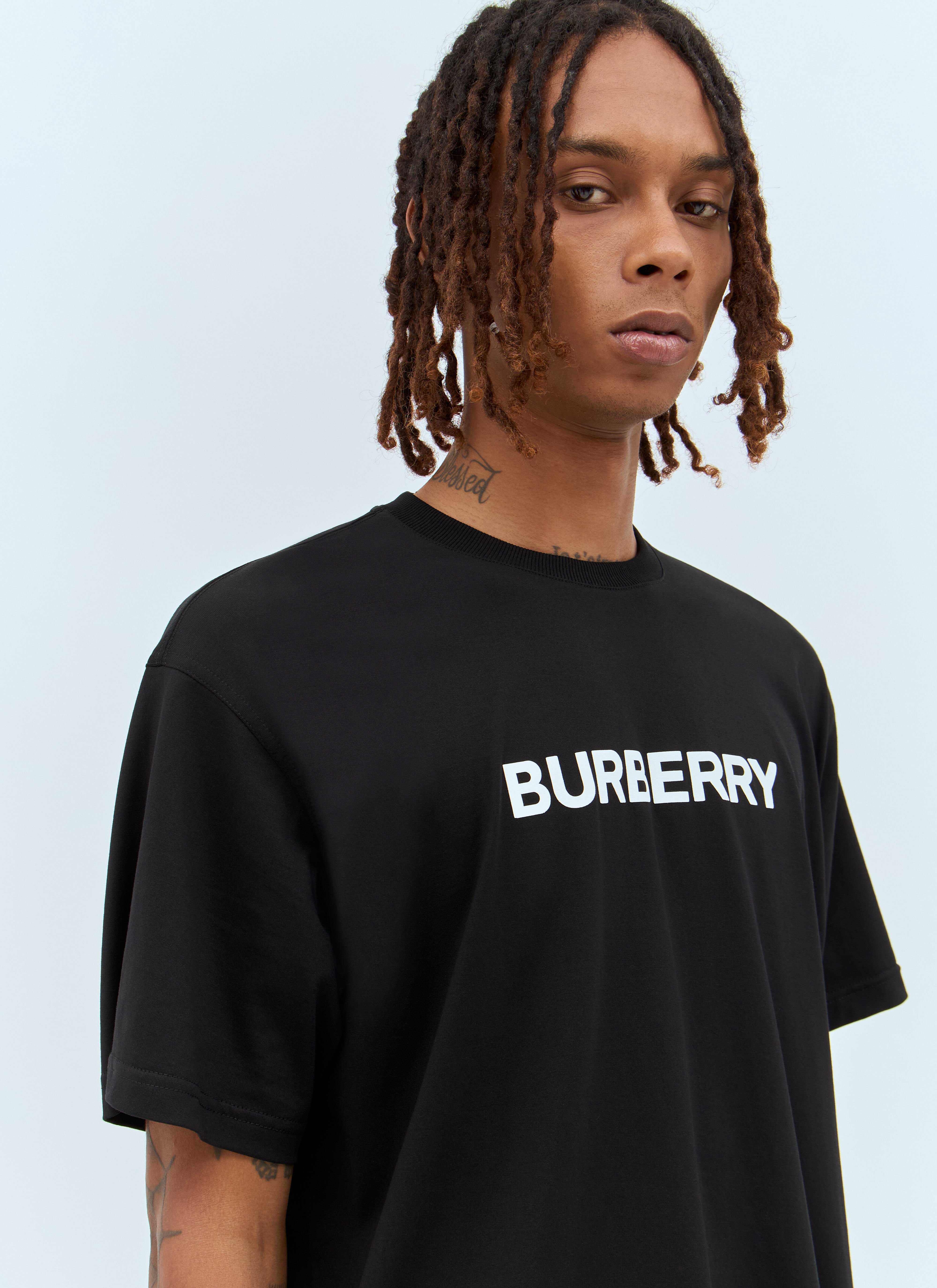 Burberry Logo Print T Shirt in Black fur Herren LN CC
