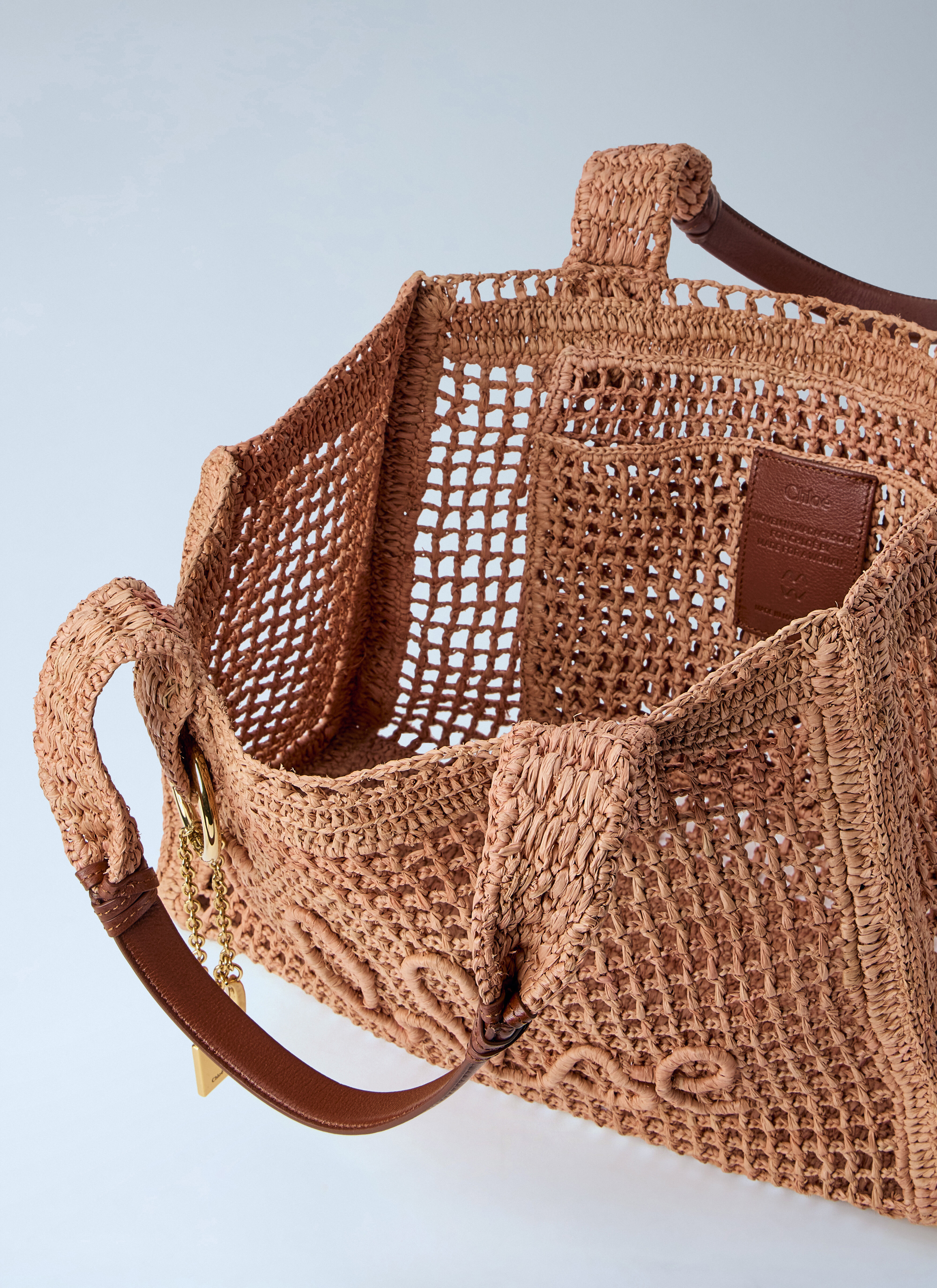 Chloé Women's' Summer Banana Tote Bag in Beige | LN-CC®
