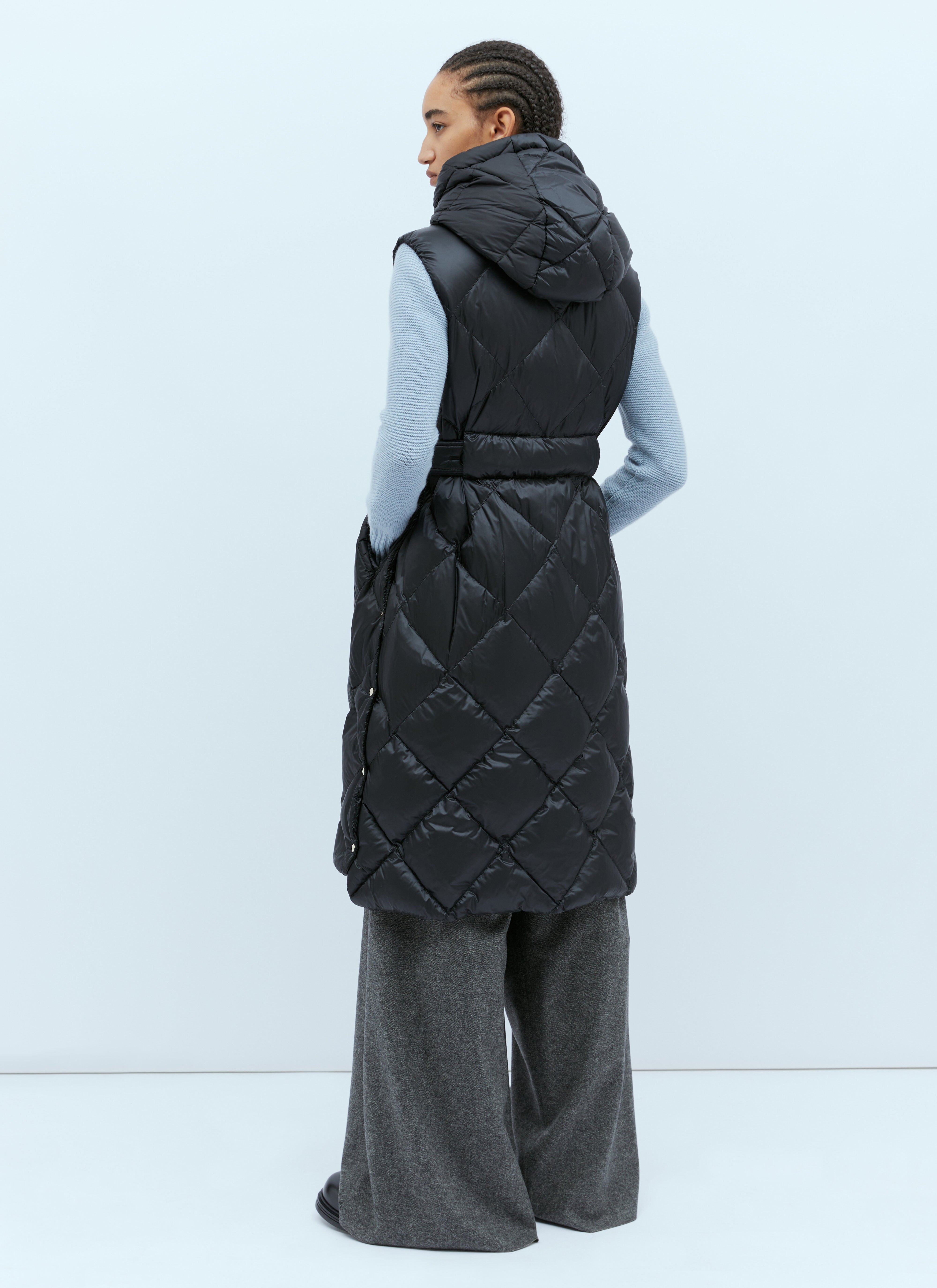 Max Mara Women's' Long Quilted Gilet in Black | LN-CC®