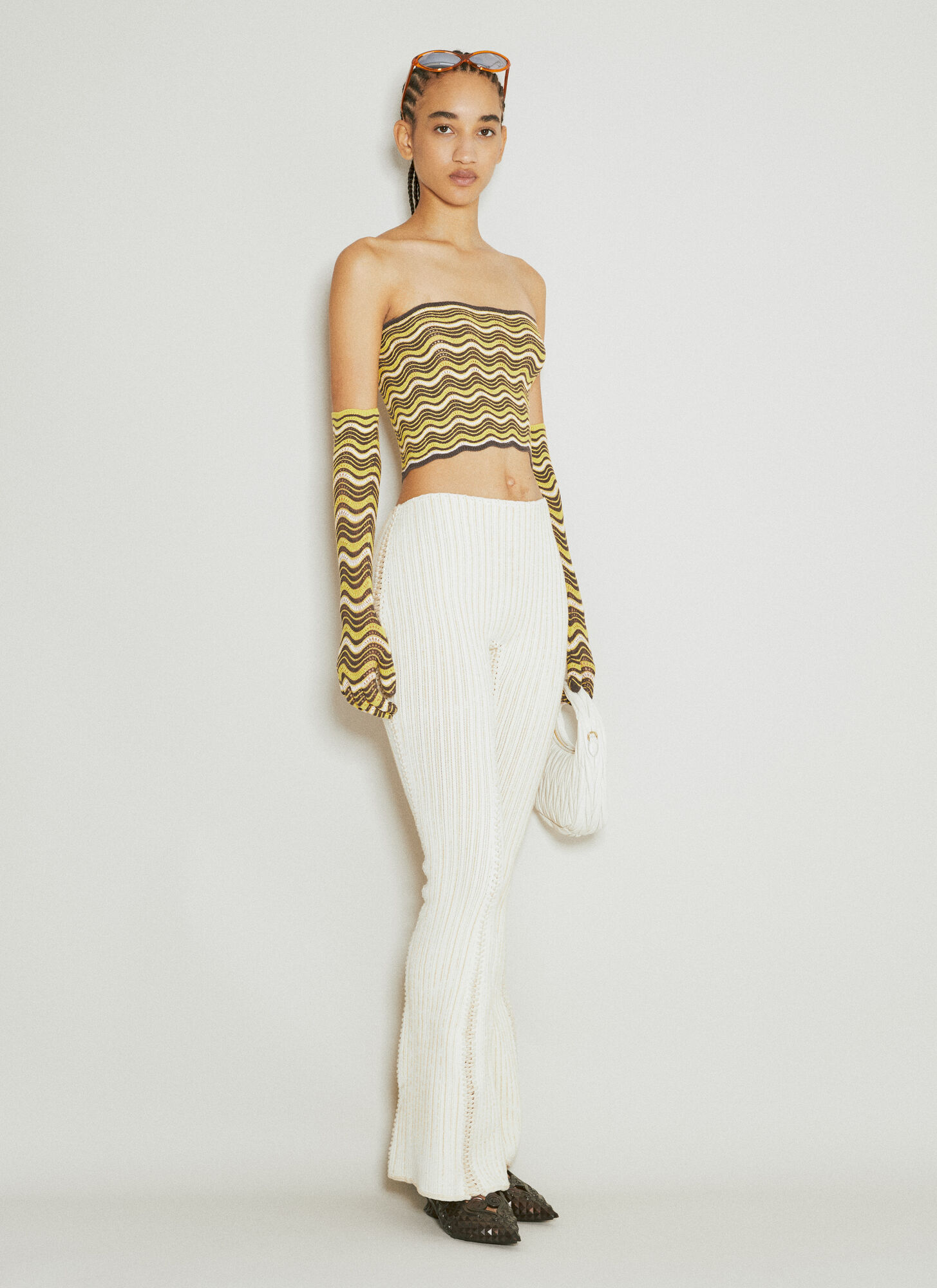 Isa Boulder Ribbed Embellished Trousers In White