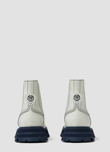 Alexander McQueen Wander Chelsea Boots White amq0247099