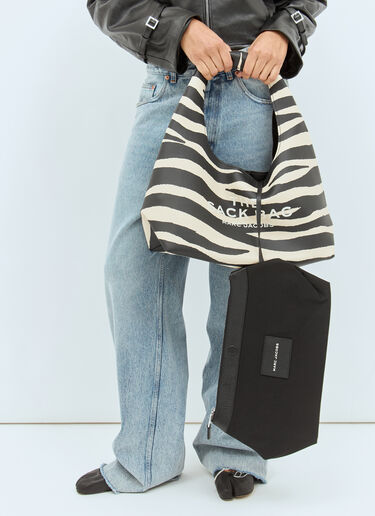 Marc Jacobs The Zebra Sack Shoulder Bag Black mcj0258006