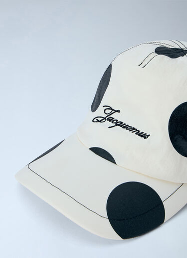 LN-CC® - Jacquemus: La Casquette Baluchon Cap - White Jacquemus La Casquette Baluchon Cap White jac0366010