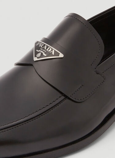 Prada Logo-Plaque Leather Loafers Black pra0141057
