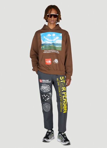 フード付きスウェットシャツ The North Face x Online Ceramics フード付きスウェットシャツ ブラウン tnf0152059