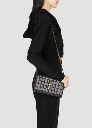 Saint Laurent Cassandre Matelassé Carré Chain Wallet Black sla0252083