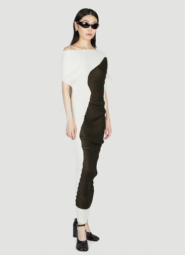 Issey Miyake 누드 플리츠 드레스 그레이 ism0253005
