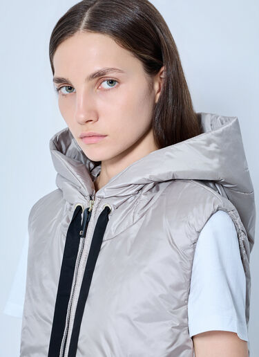 LN-CC® - Max Mara: Hooded Zip-Up Vest - Beige Max Mara Hooded Zip-Up Vest Beige max0265304